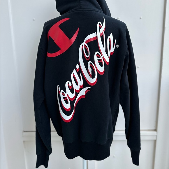 Champion X Coca-Cola Exclusive Hoodie - Picture 5 of 5